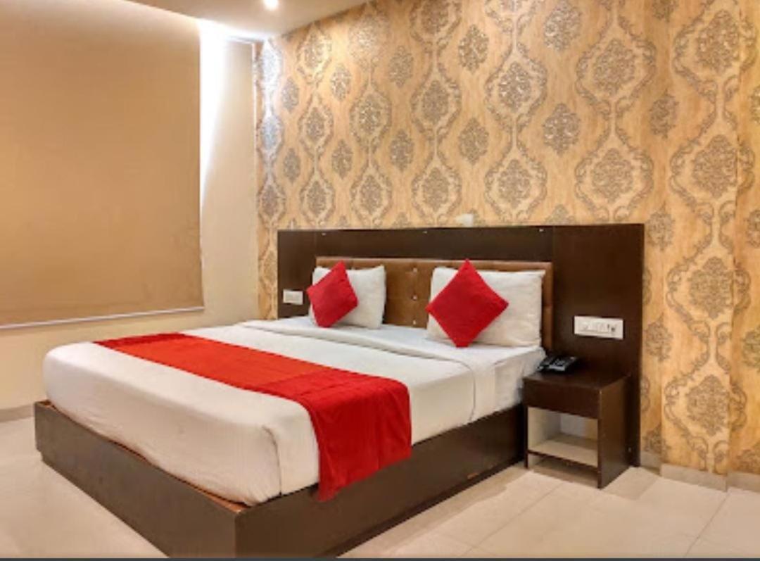 Axiom Prime Hotel 3*